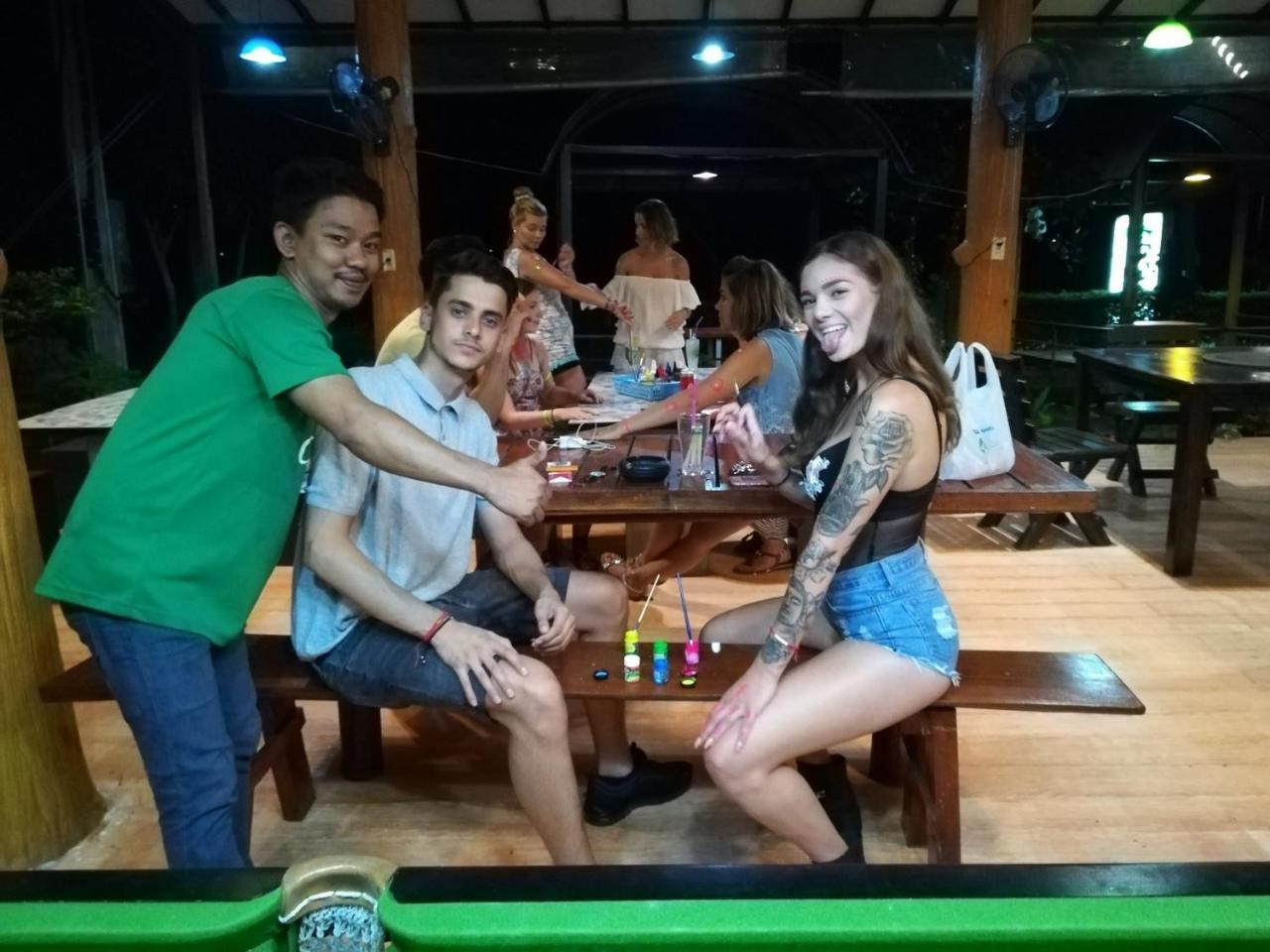 The Ford Sunset Beach Resort Wok Tum Экстерьер фото