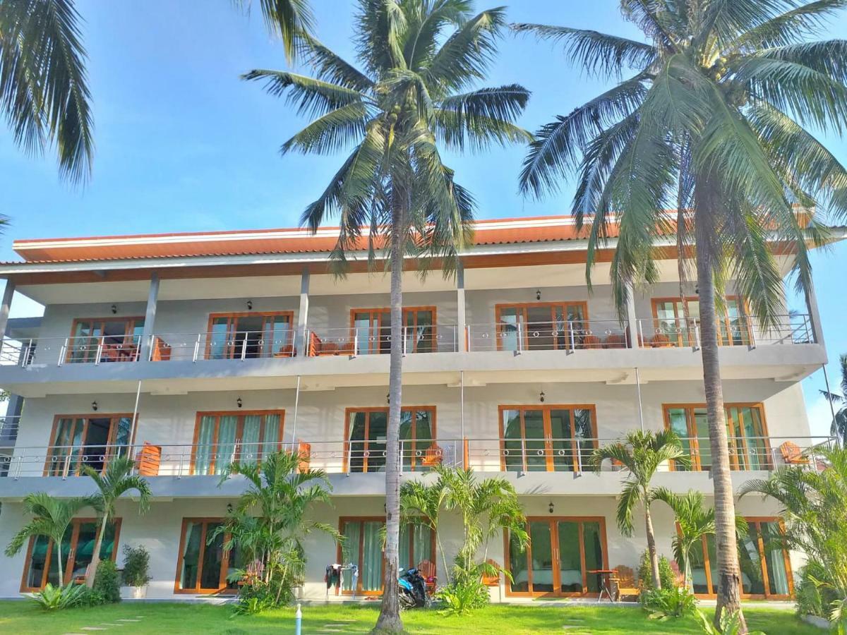 The Ford Sunset Beach Resort Wok Tum Экстерьер фото