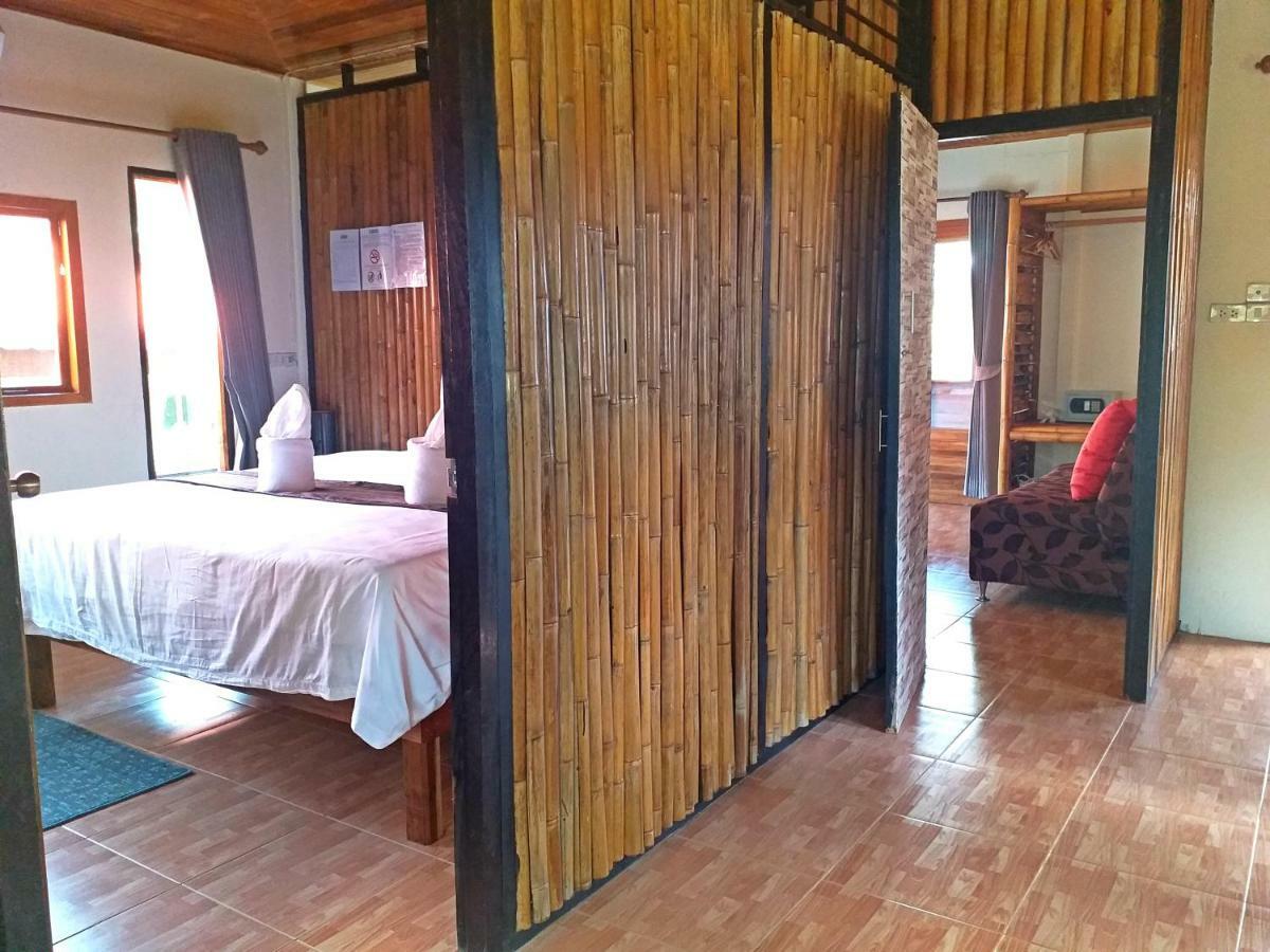 The Ford Sunset Beach Resort Wok Tum Экстерьер фото